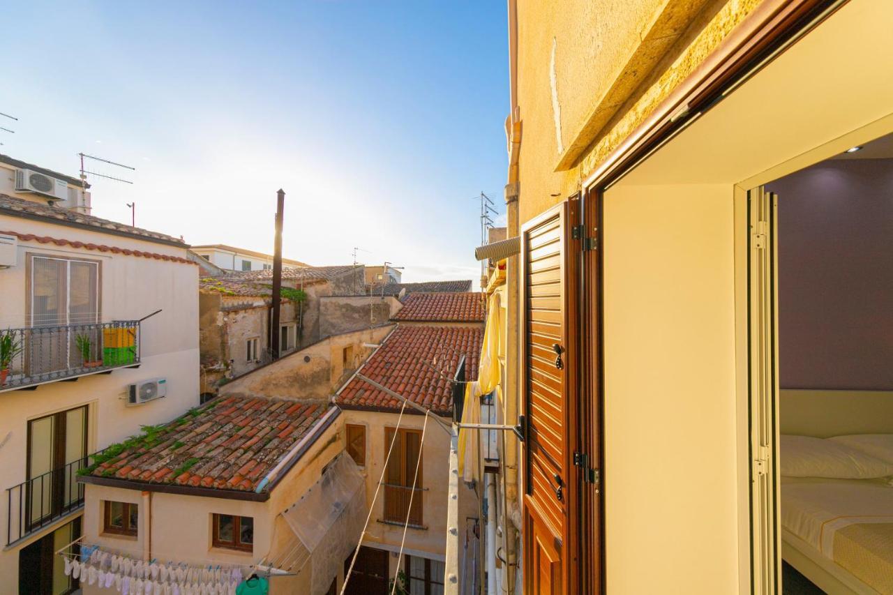 Kefa Holiday - Alle Torri Apartments Cefalù Exterior foto